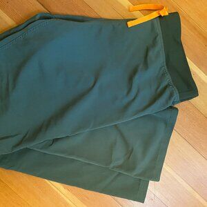 FIGS LIVINGSTON *limited edition color* Moss